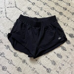 Alo shorts